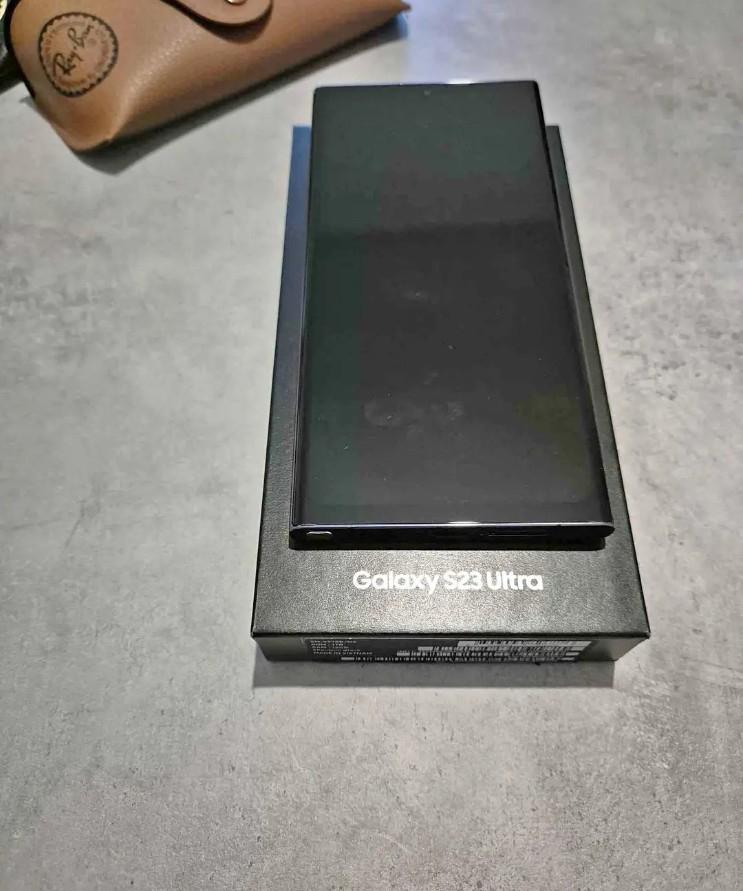 Samsung s23 ultra a vendre pour une urgence