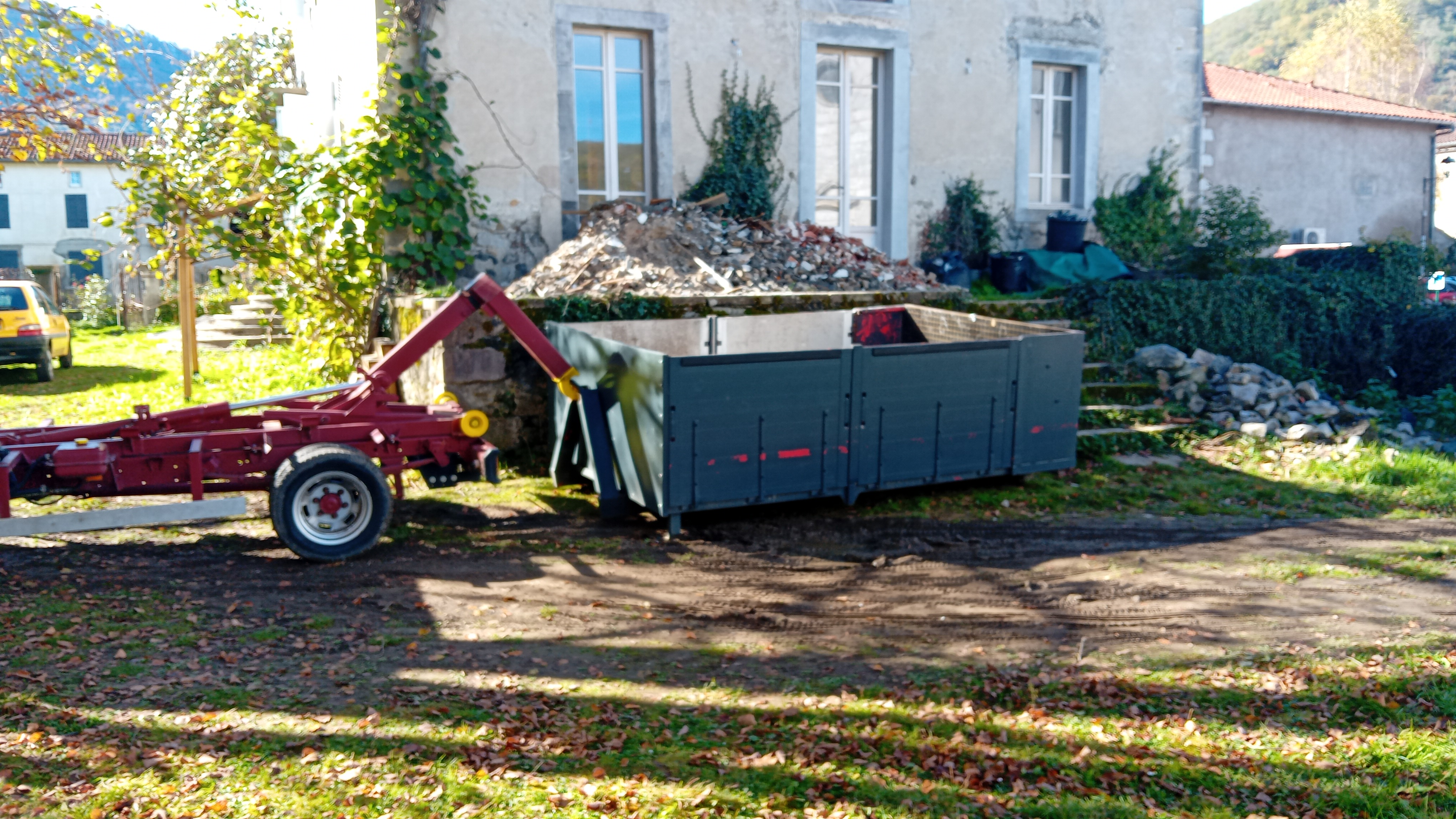Location de benne pour particuliers et professionnels - Miniature 5