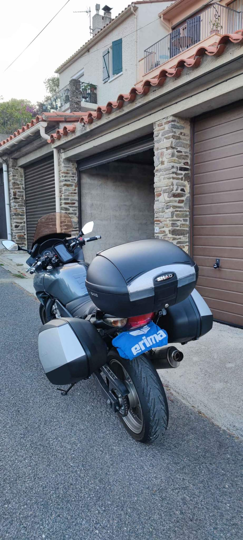 Honda CB650F - Miniature 2