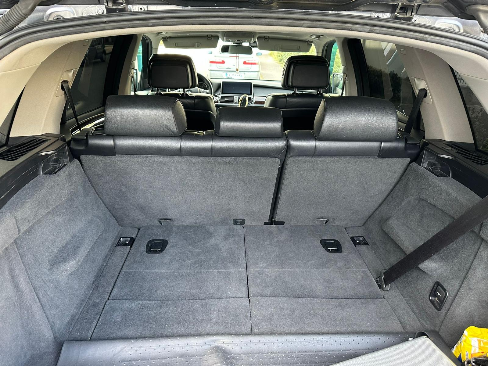 BMW X5 7 places en parfait état
