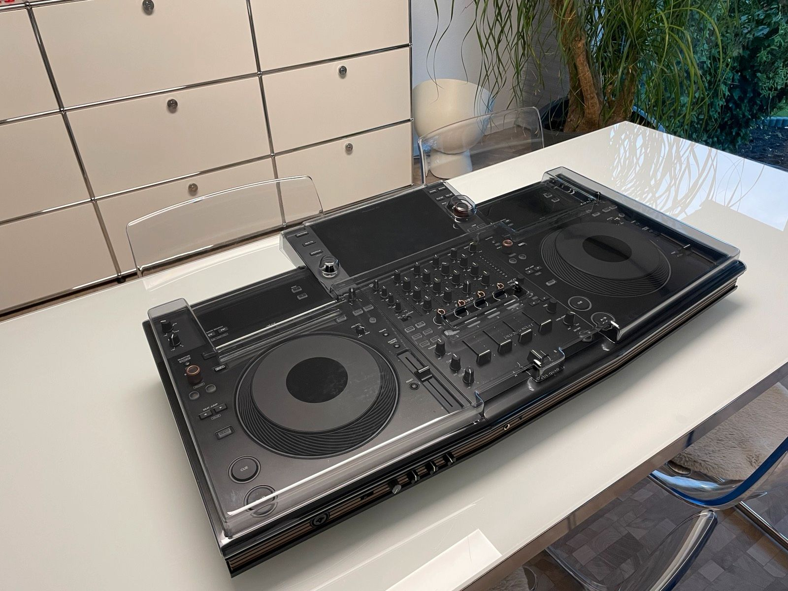 Pioneer DJ Opus Quad + Magma Case