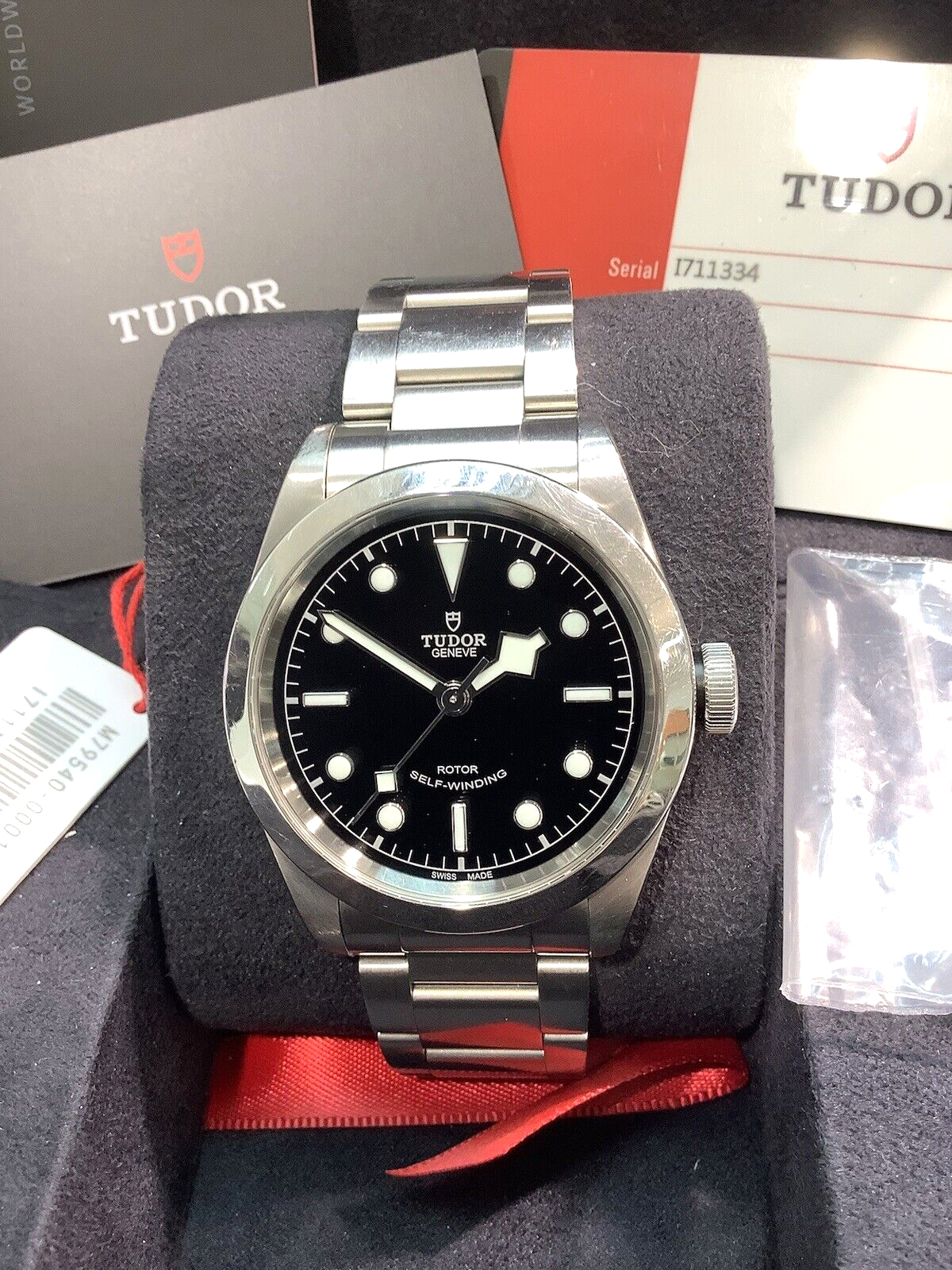 Montre noire TUDOR Black Bay pour homme et femme- 79540 - Miniature 2