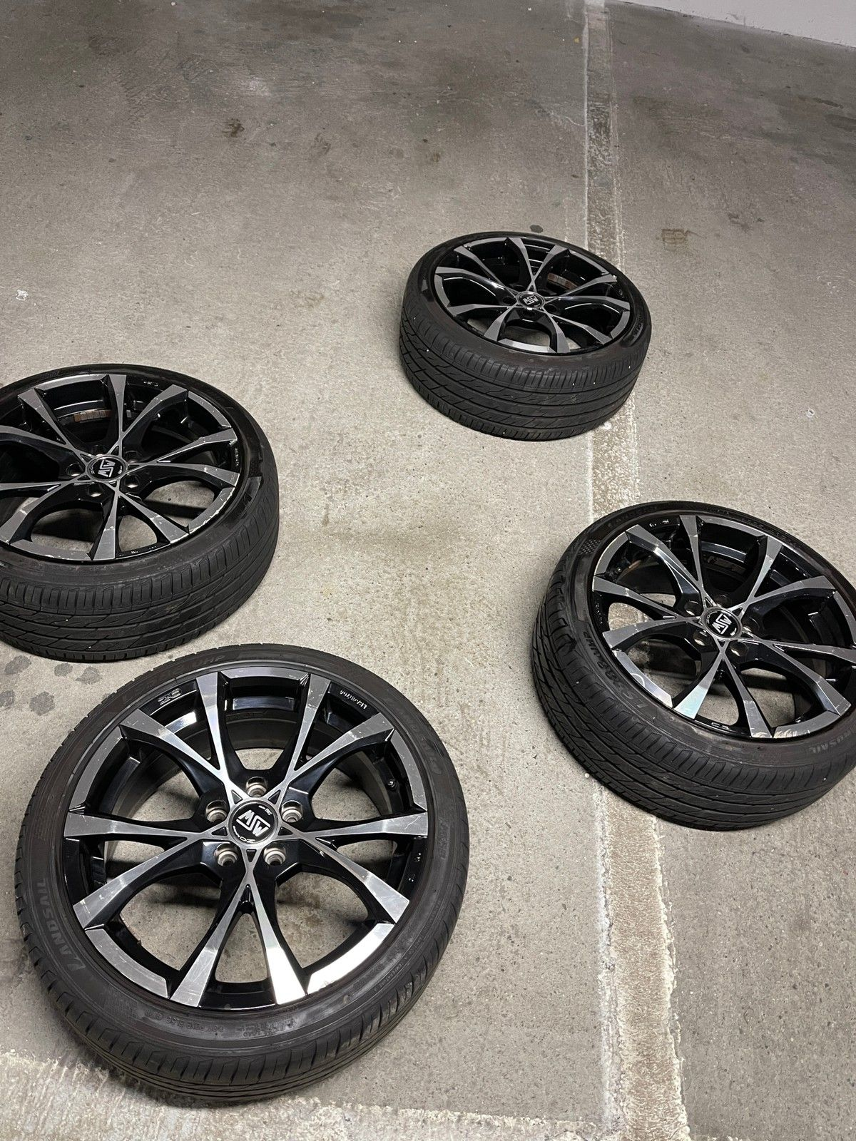 jantes/pneus WZW 18"