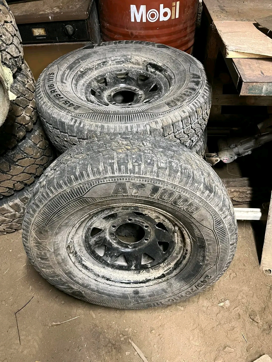 Pneus Zeetex à vendre