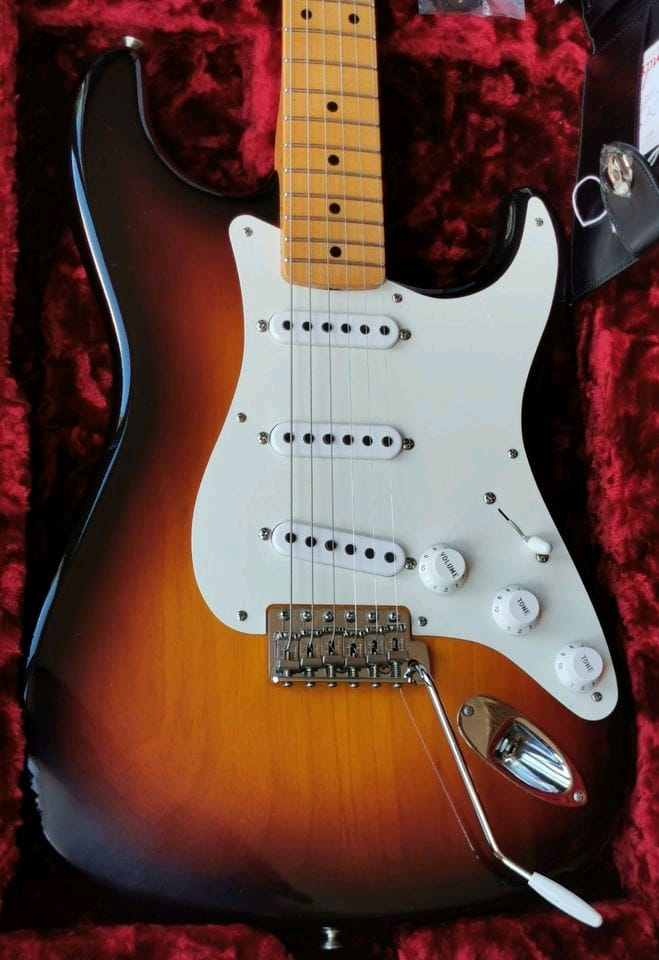 Guitar authentique électronique