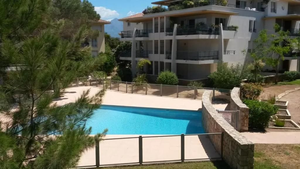 EN EXCLUSIVITE : Votre 2 Pièces avec terrasse au calme - Miniature 2