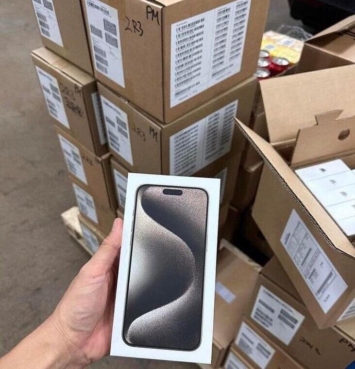 iPhone 15 Pro Max 256 Go Titane Naturel Débloqué