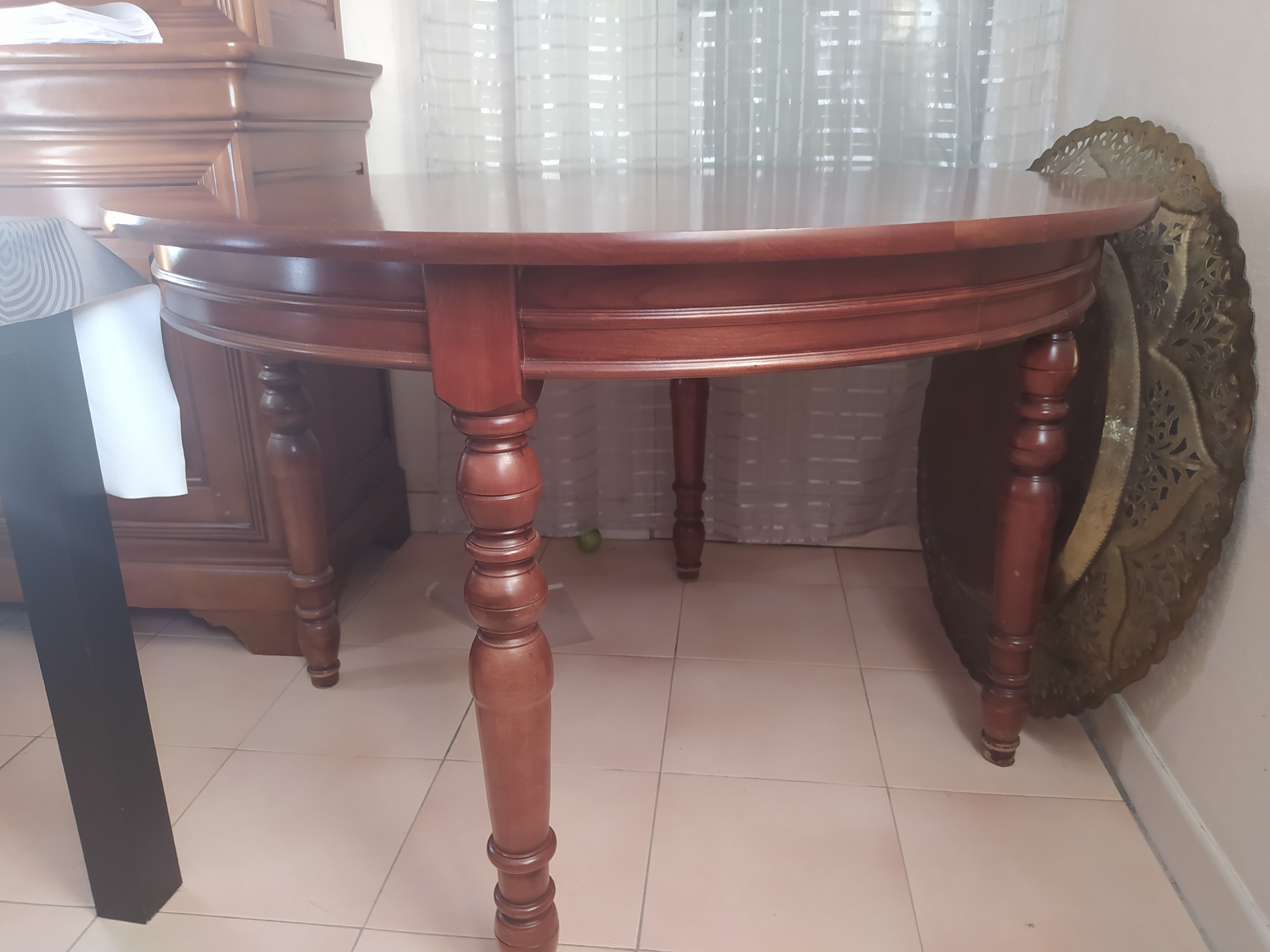 Table + chaises bois massif