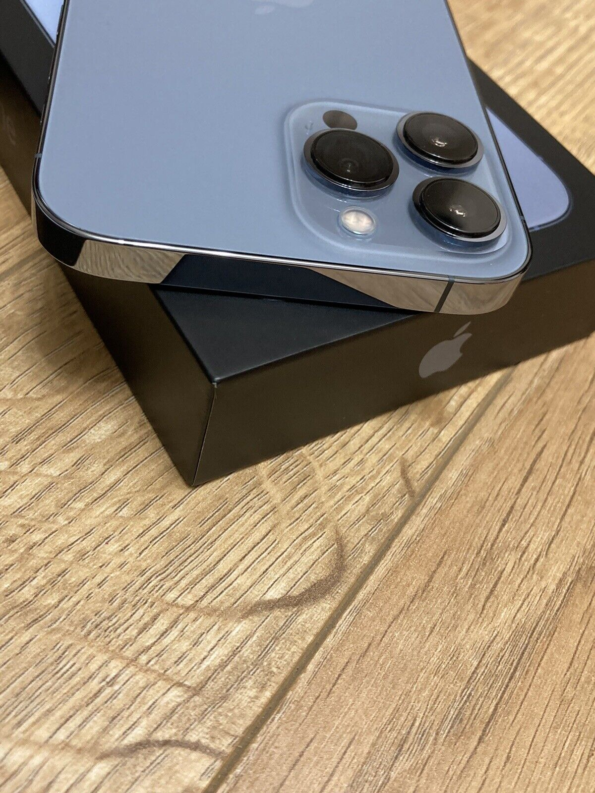 Apple iPhone 13 pro max -256Go-suerra blue. - Miniature 4