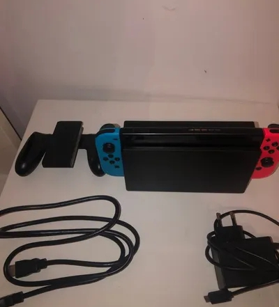 Nintendo Switch - Miniature 4