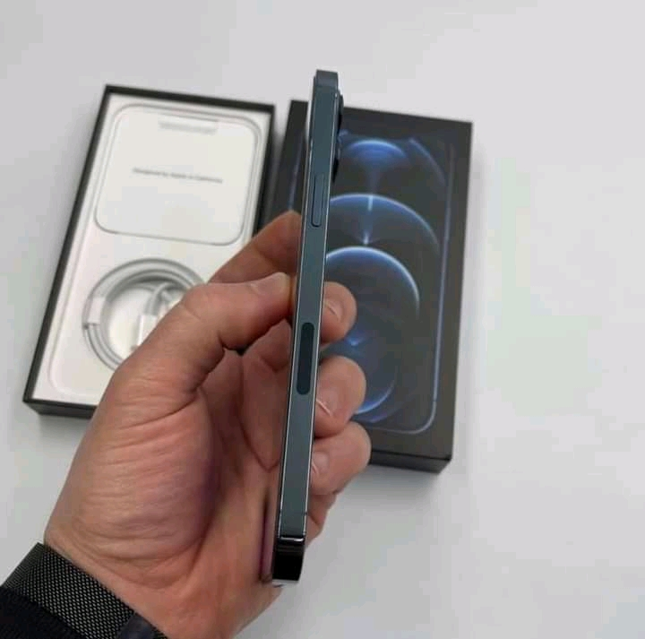 iPhone 12 pro Max