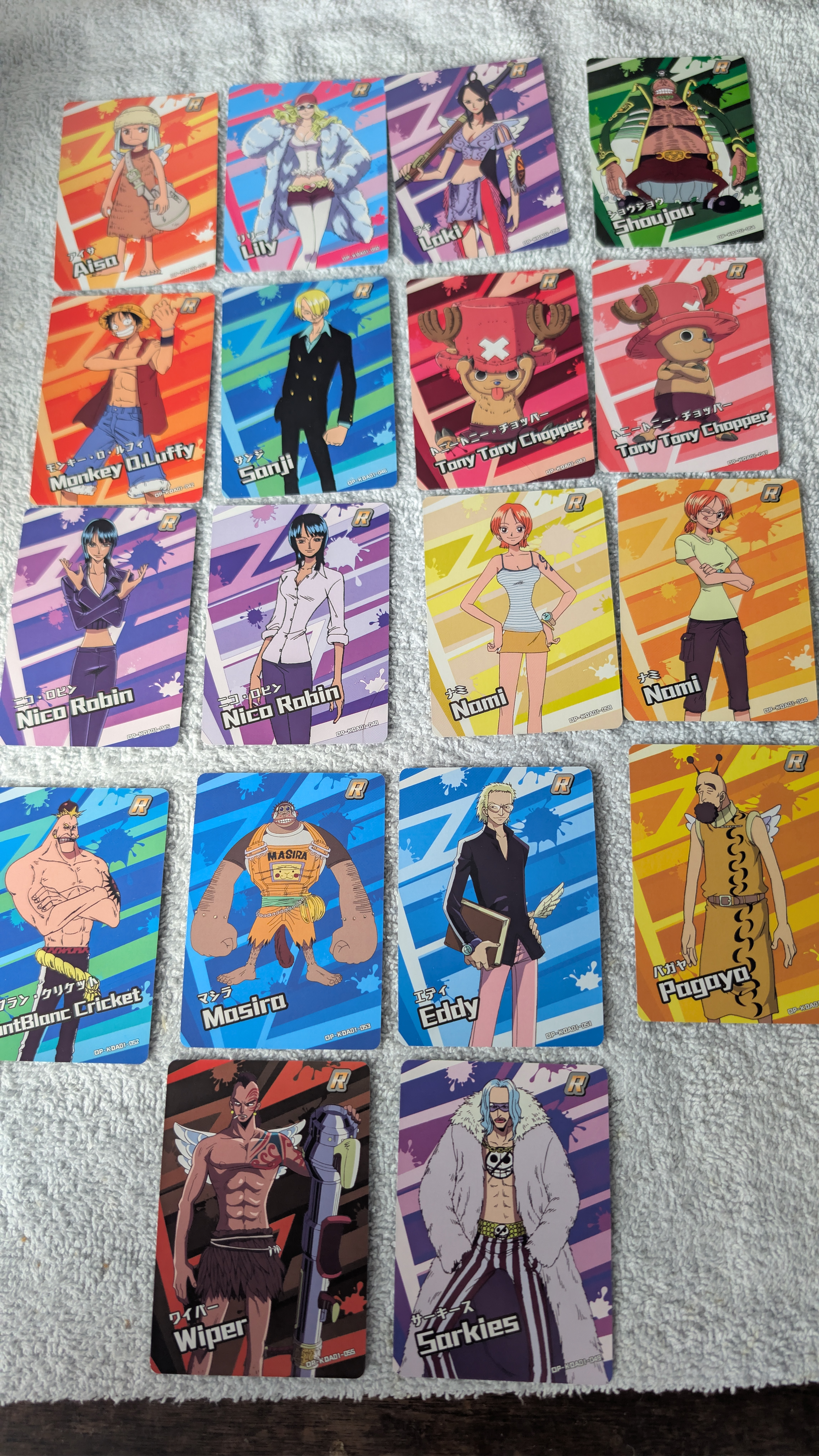 Mini-collection de 18 cartes japonaises One Piece
