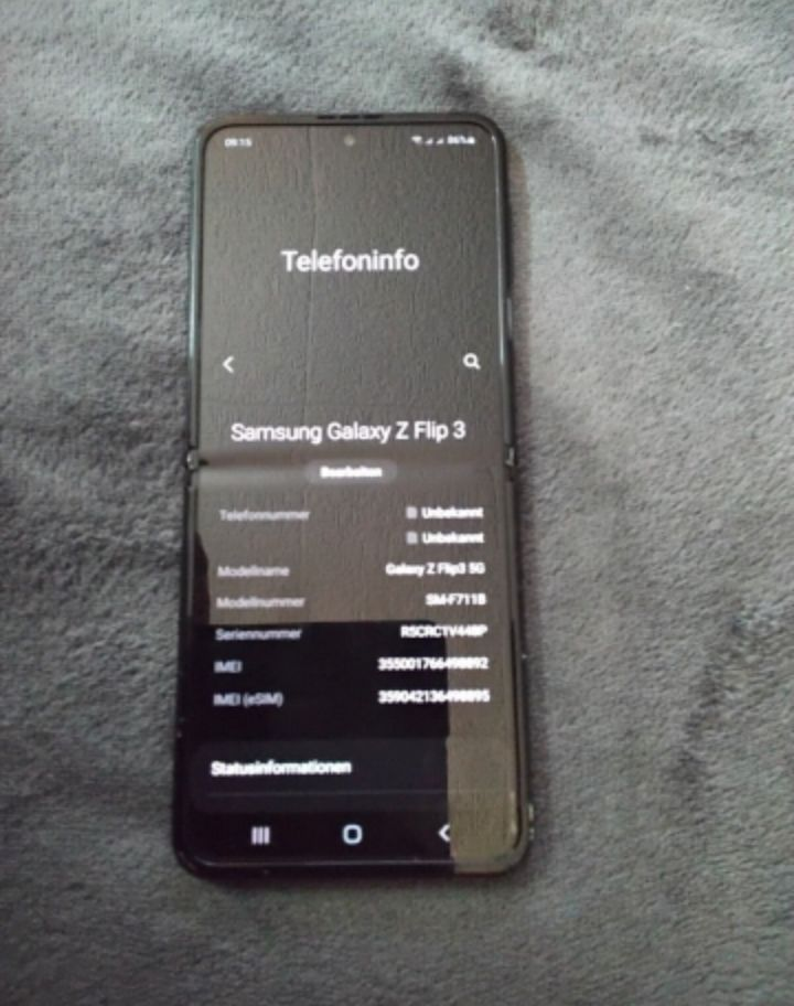 Samsung Galaxy Z Flip3 - Miniature 3