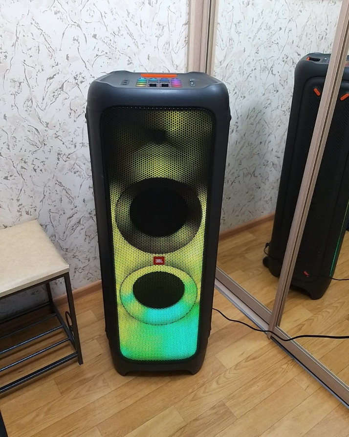 JBL partybox 1000