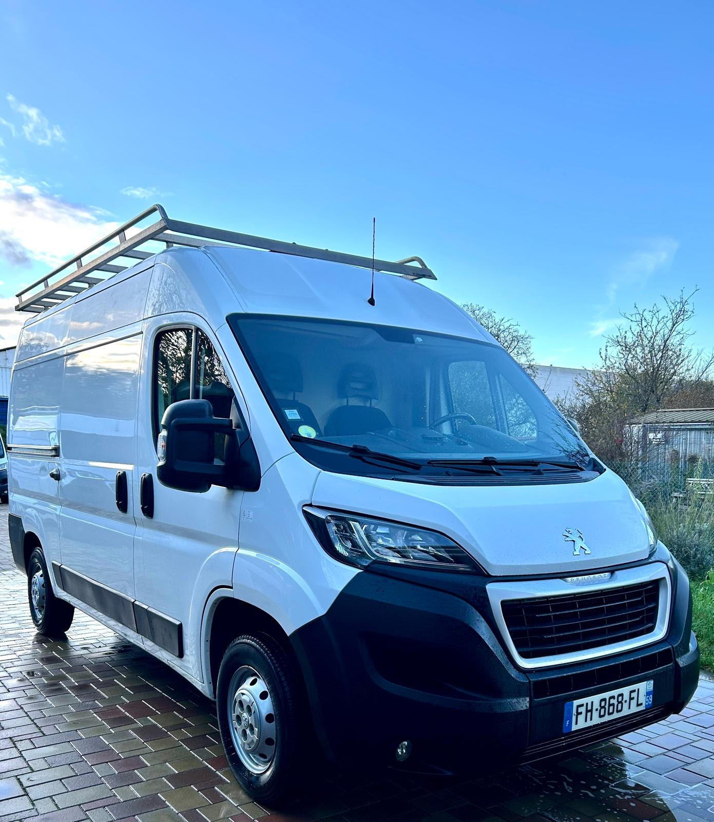 PEUGEOT BOXER 2,0 HDI 163 - Miniature 3