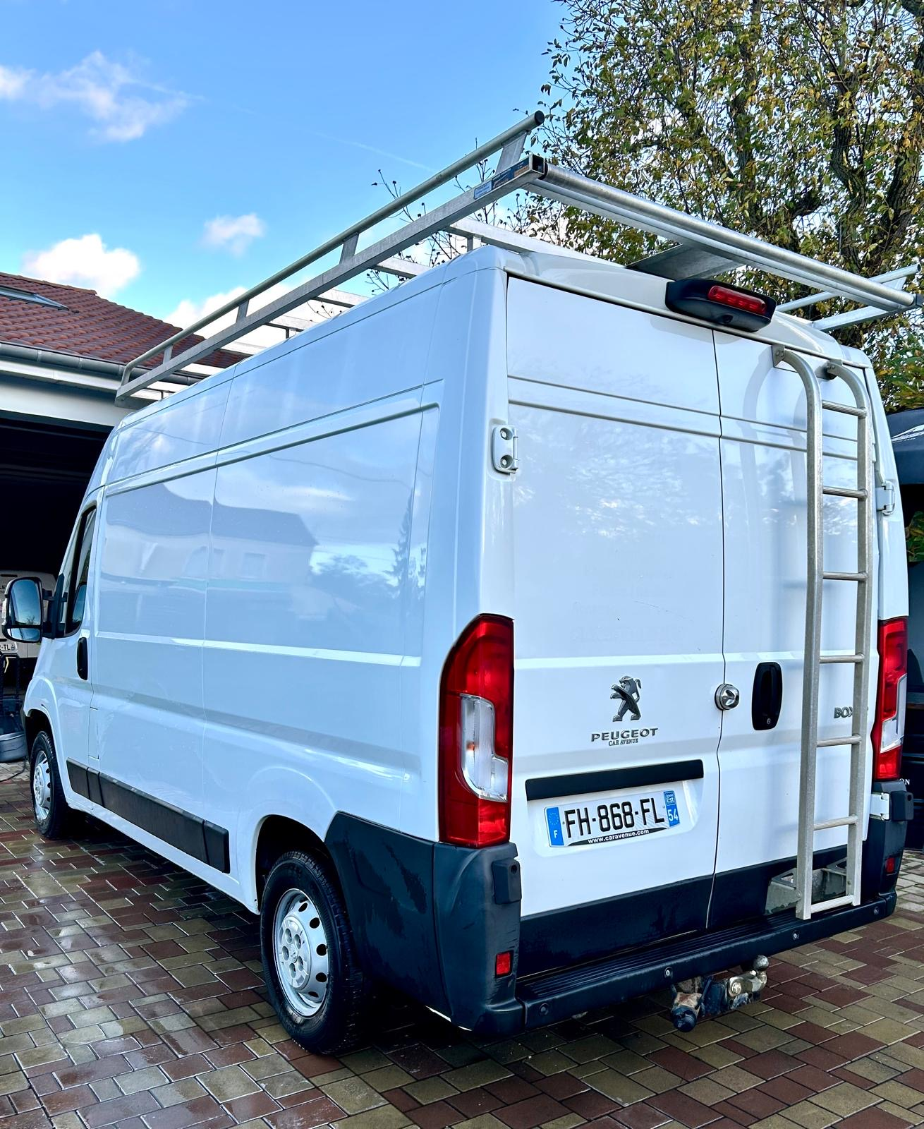 PEUGEOT BOXER 2,0 HDI 163