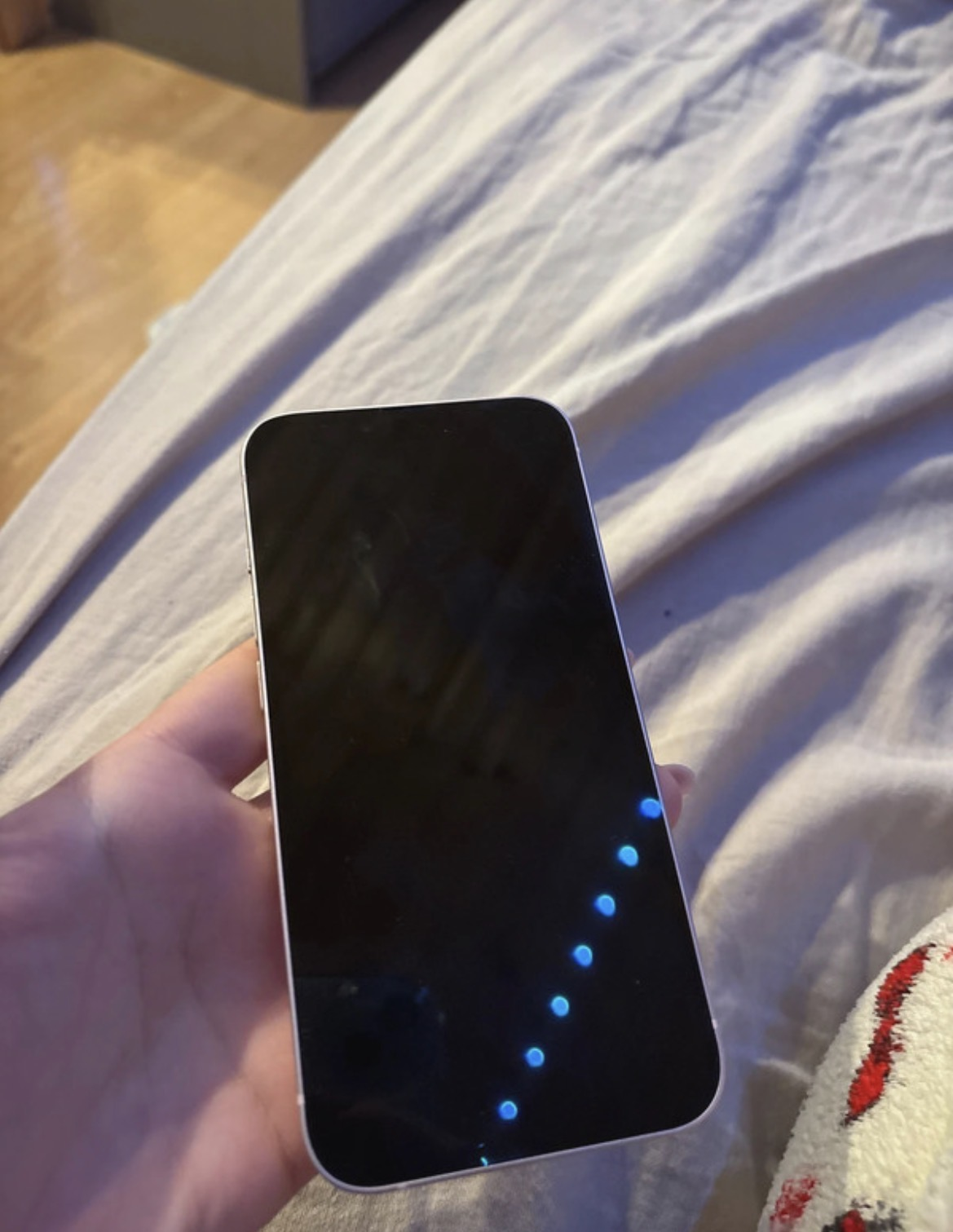 iPhone 13 – batterie 90 %, bon état