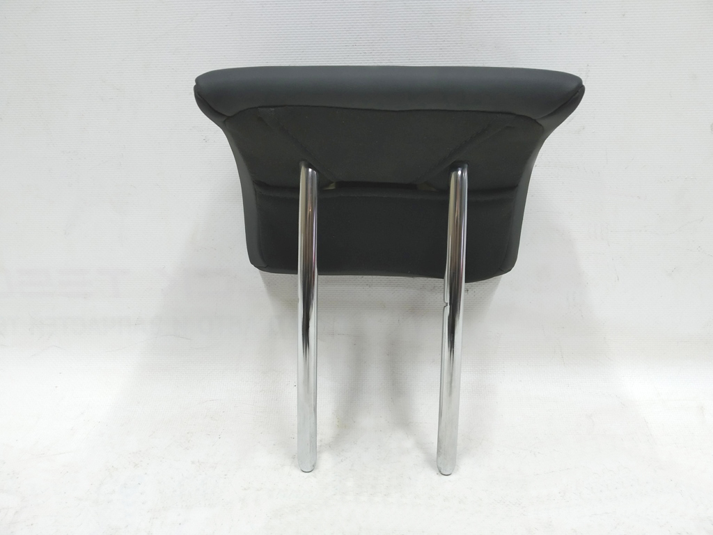 Appui-tête siège central 2e rangée NOIR PREMIUM Tesla  1465567-01-A