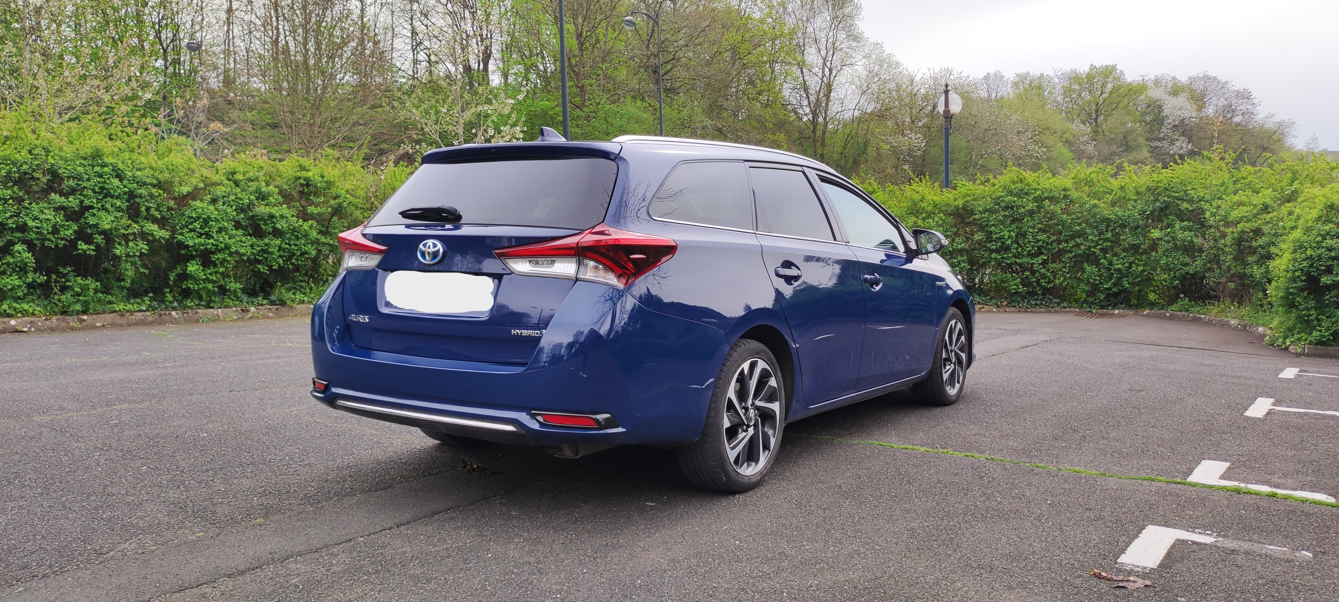 TOYOTA AURIS HYBRIDE ANNEE 2017 AUTOMATIQUE