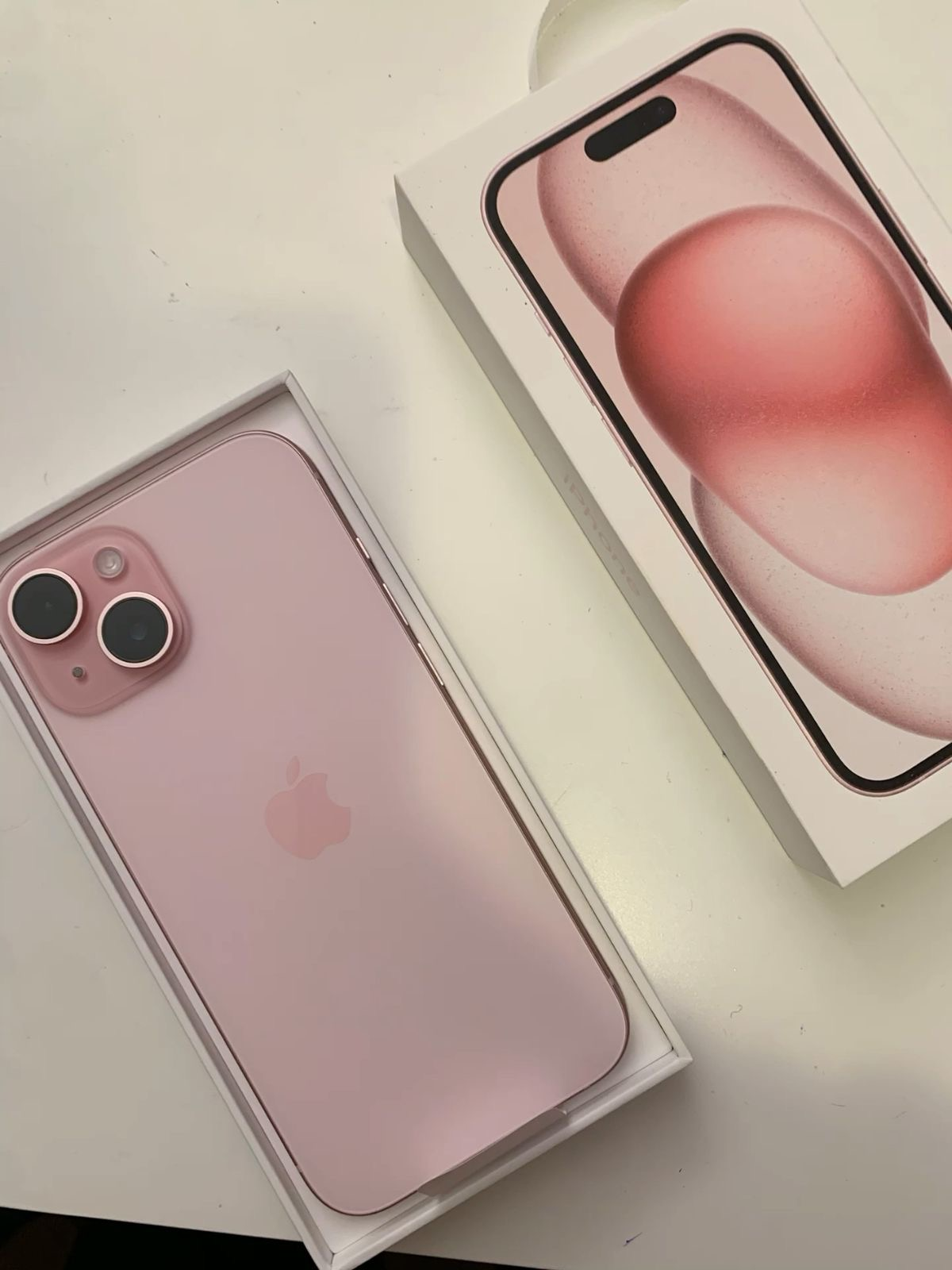 iPhone 14 - Miniature 2