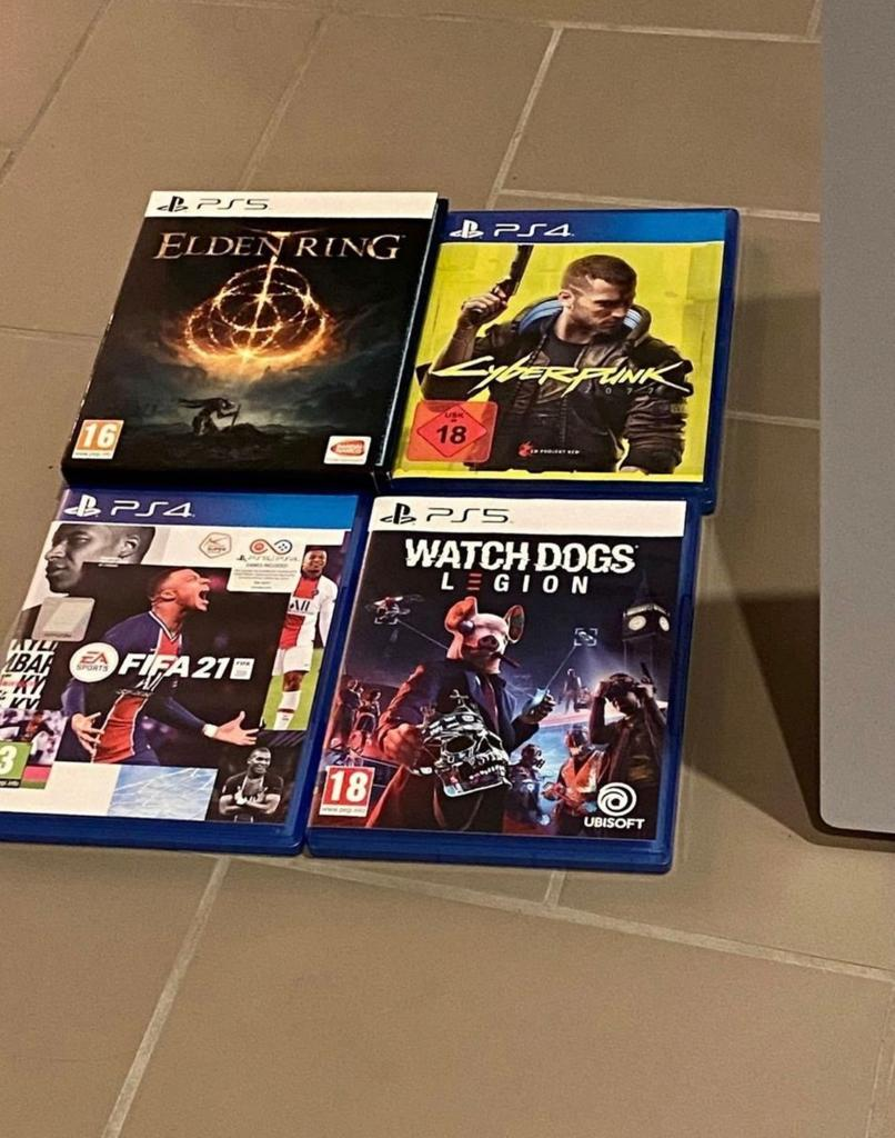SONY PLAYSTATION 5 + 2 CONTROLLER + 4 JEUX - Miniature 3
