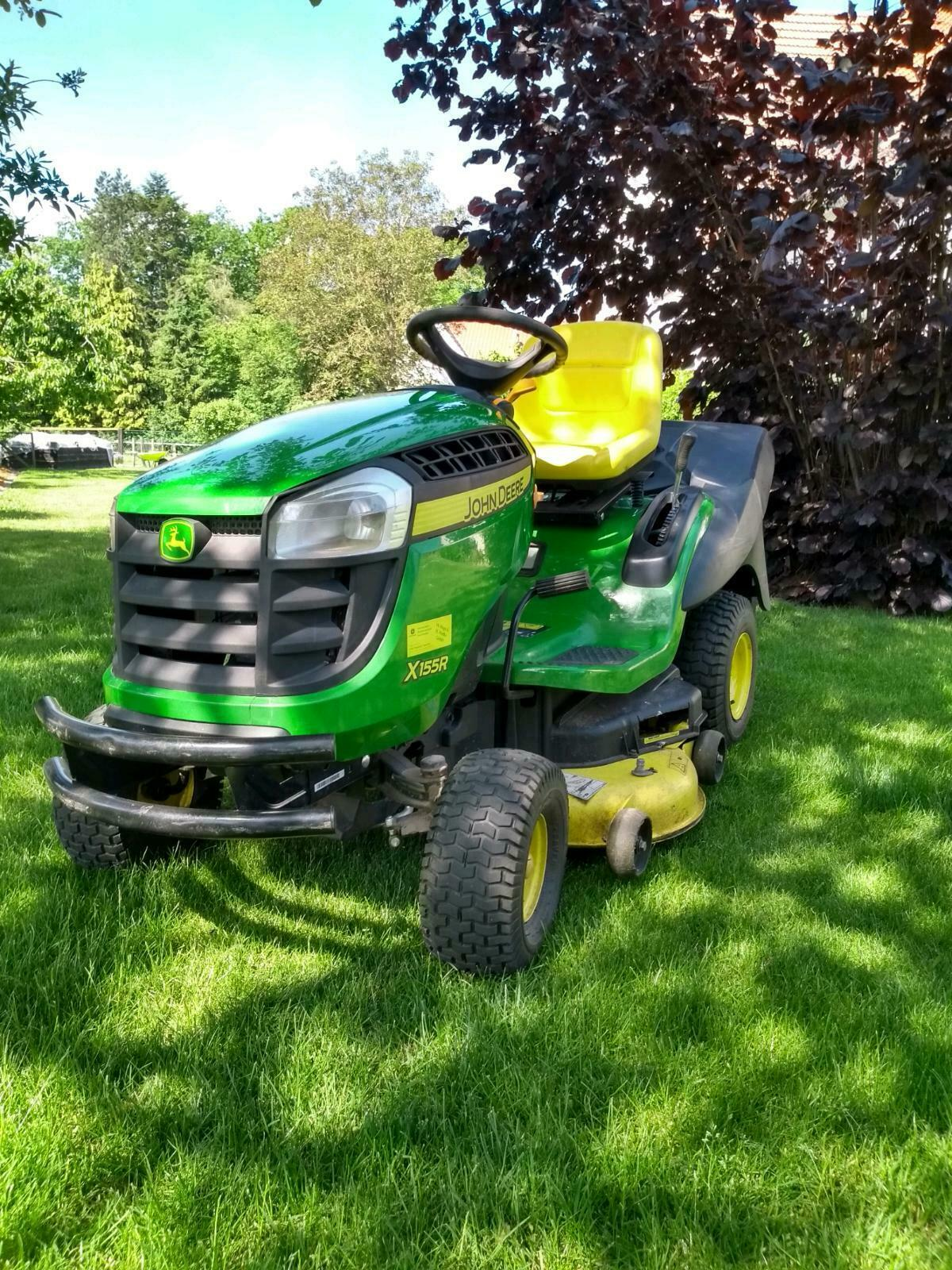 Tracteur de pelouse plutôt en bon état