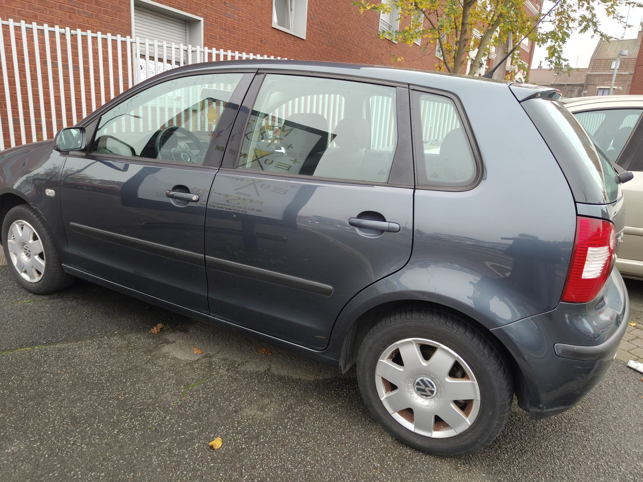 Volkswagen Polo Essence en excellent état