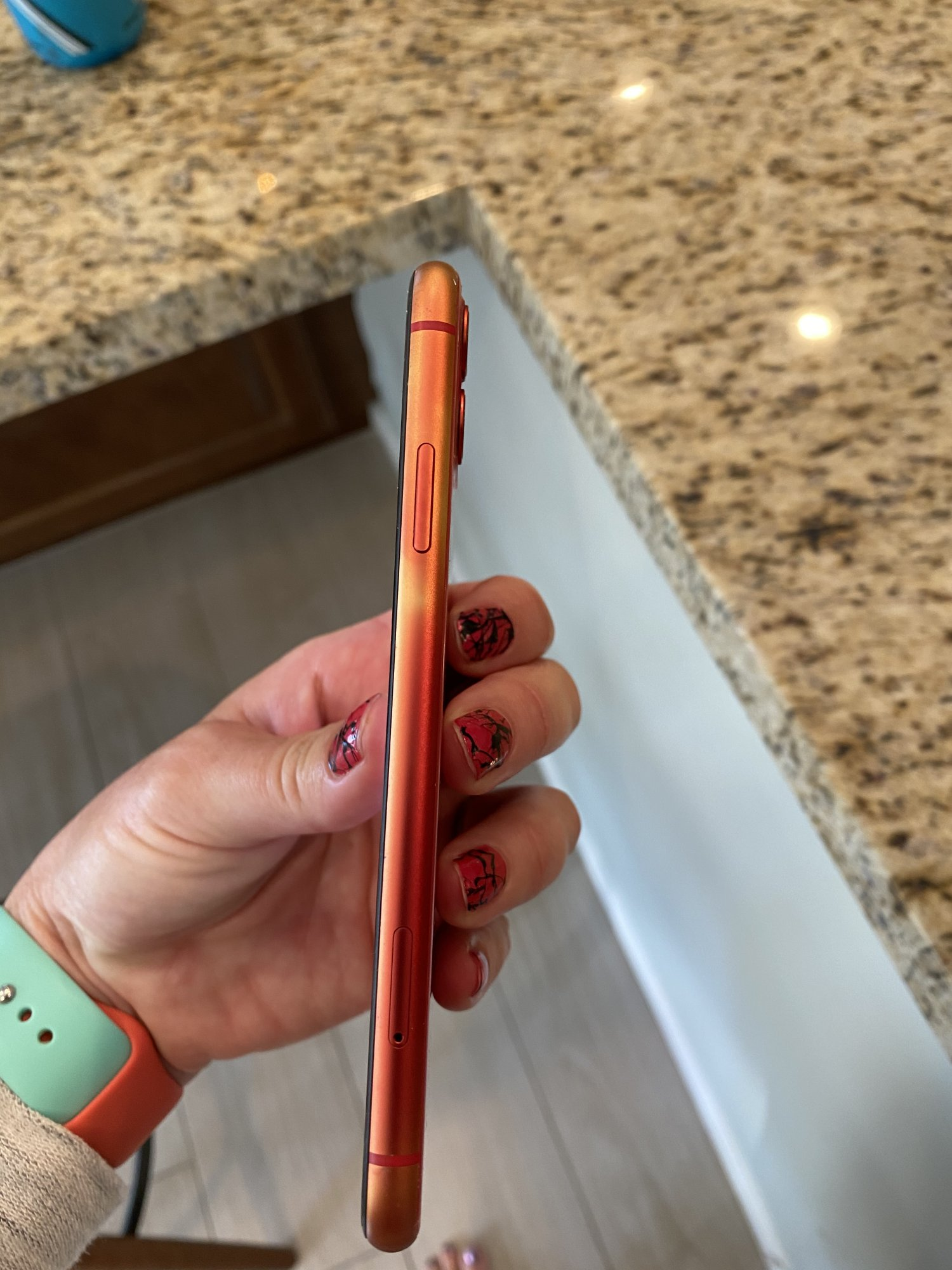 IPHONE 11 (APPLE)