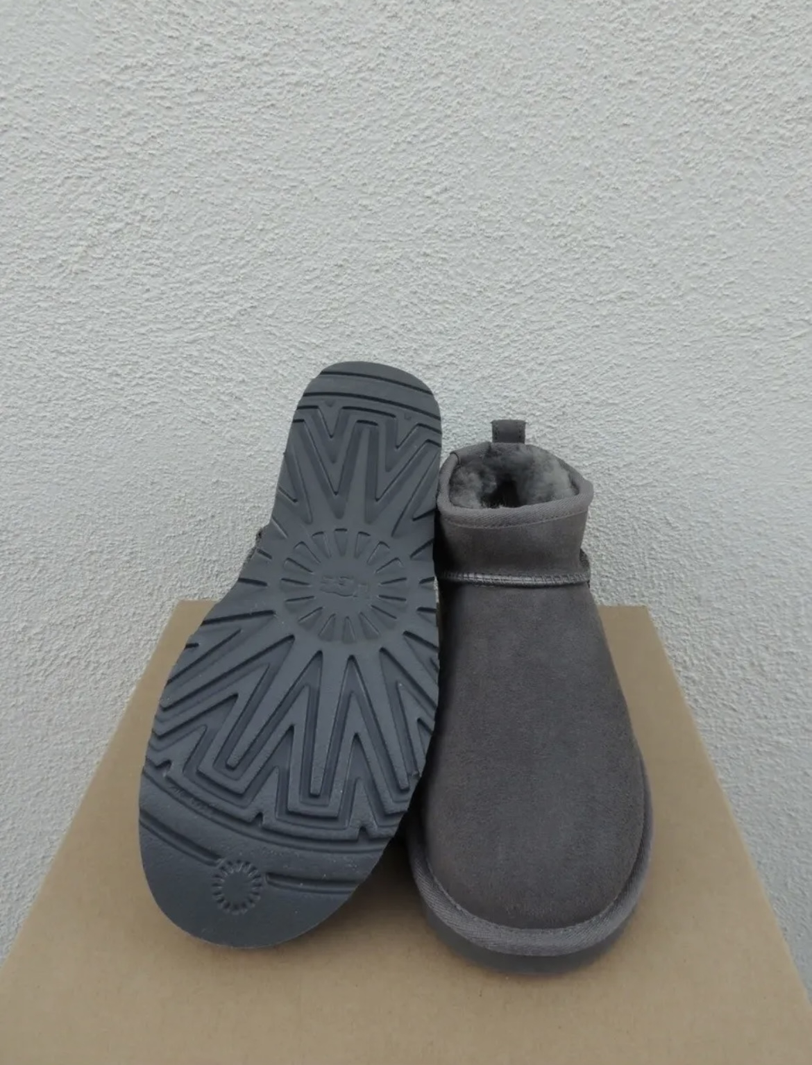 Ugg ultra mini grise - Miniature 3