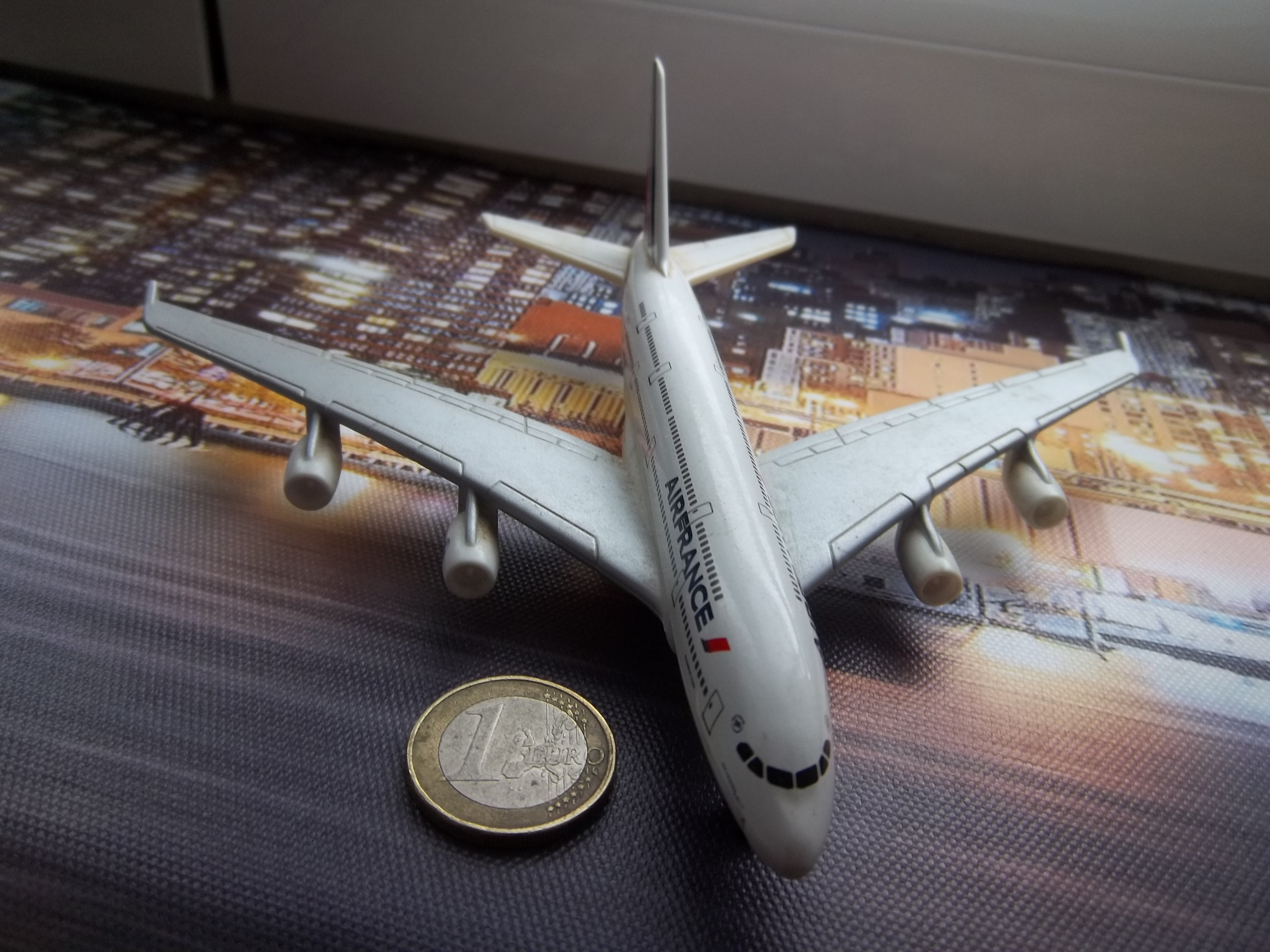Maquette Airbus A380 F-HPJA Air France 1/400 en métal - Miniature 3