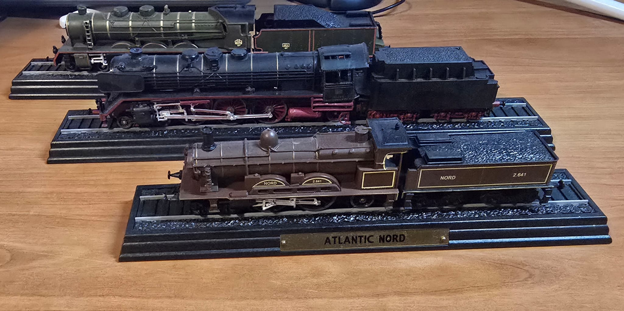 Collection de Locomotives et Trains Anciens - Miniature 7