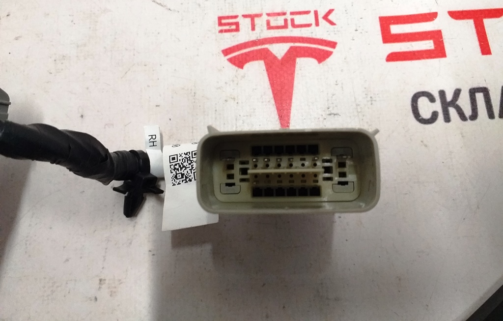 Câblage 3 rangées de sièges droite Tesla modèle X  AG155236-B1