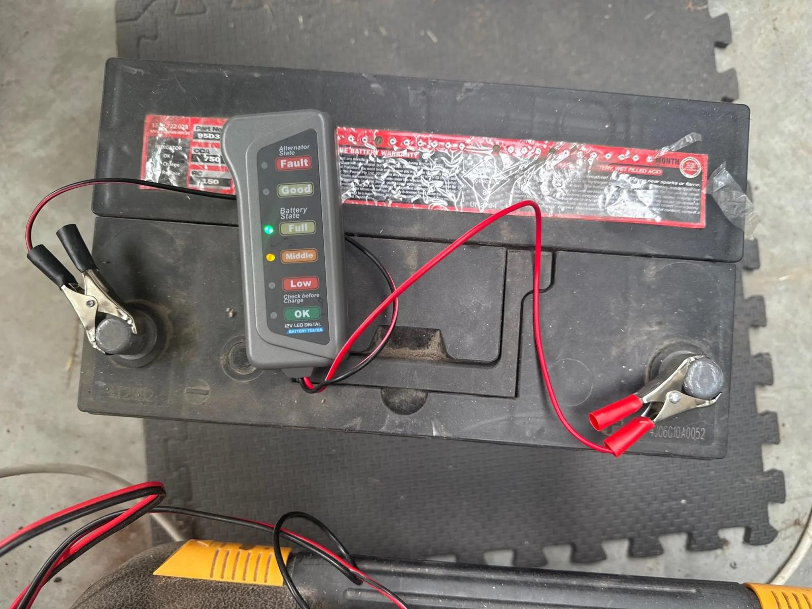 Testeur Batterie Automobile Moto 12V neuf