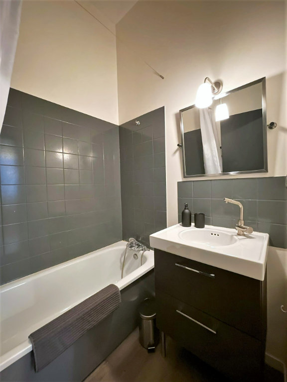 Appartement meublé 2 pièces 56 m² Toulouse 31000 (Capitole)
