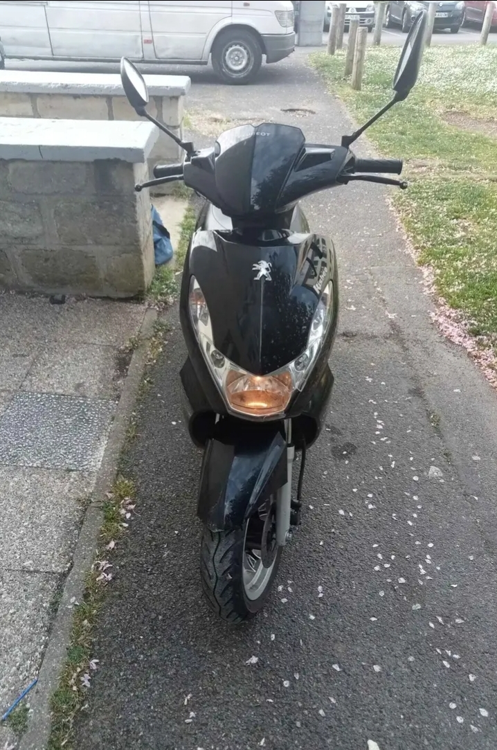 Peugeot kisbee 50