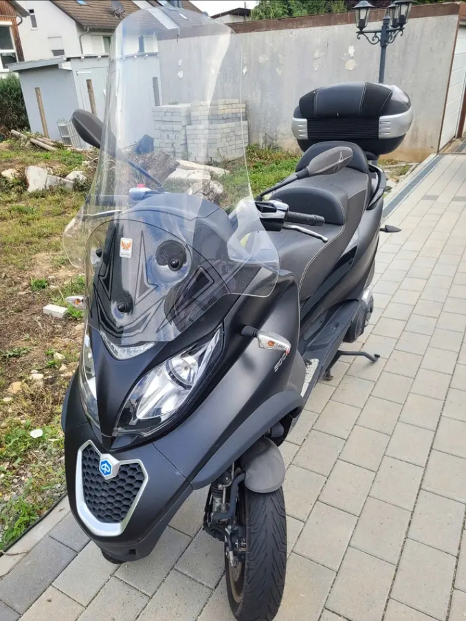 Piaggio MP3 50LT