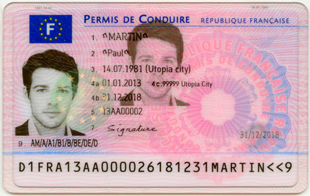 Permis de conduire disponible
