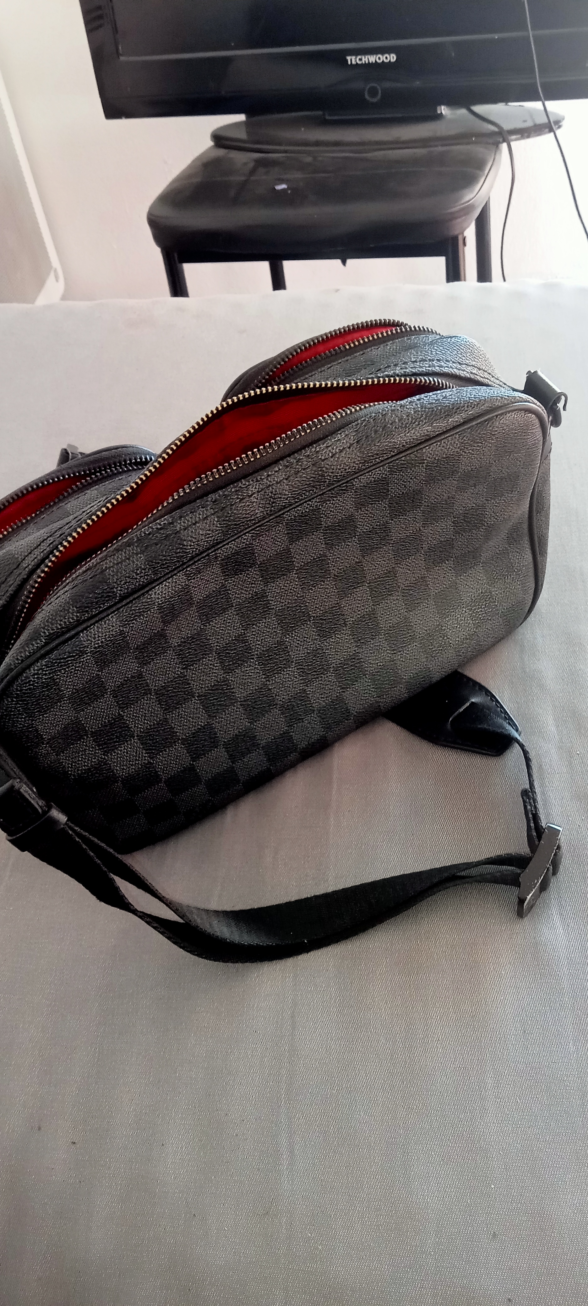 Sacoche Louis Vuitton