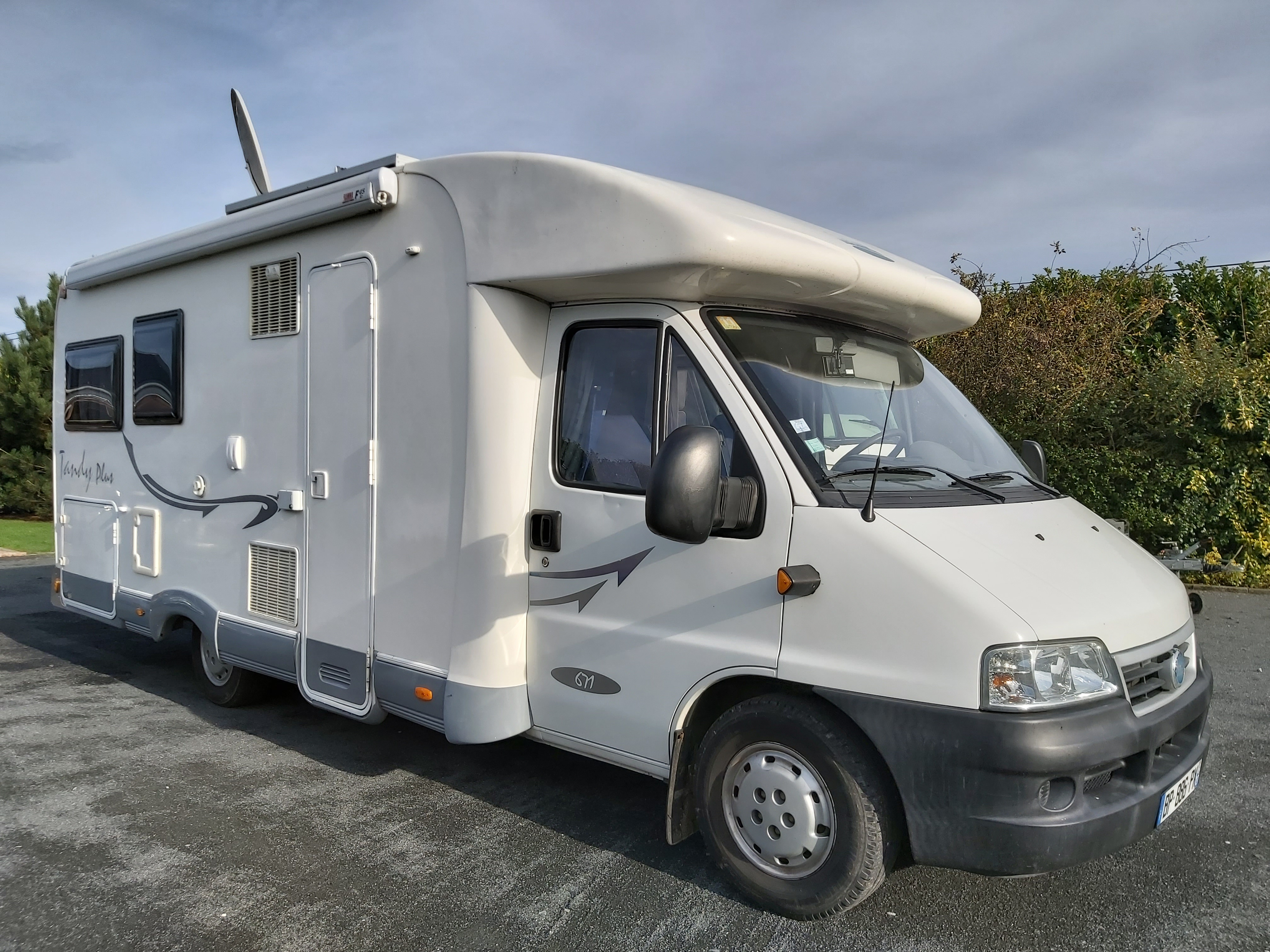 Location camping-car