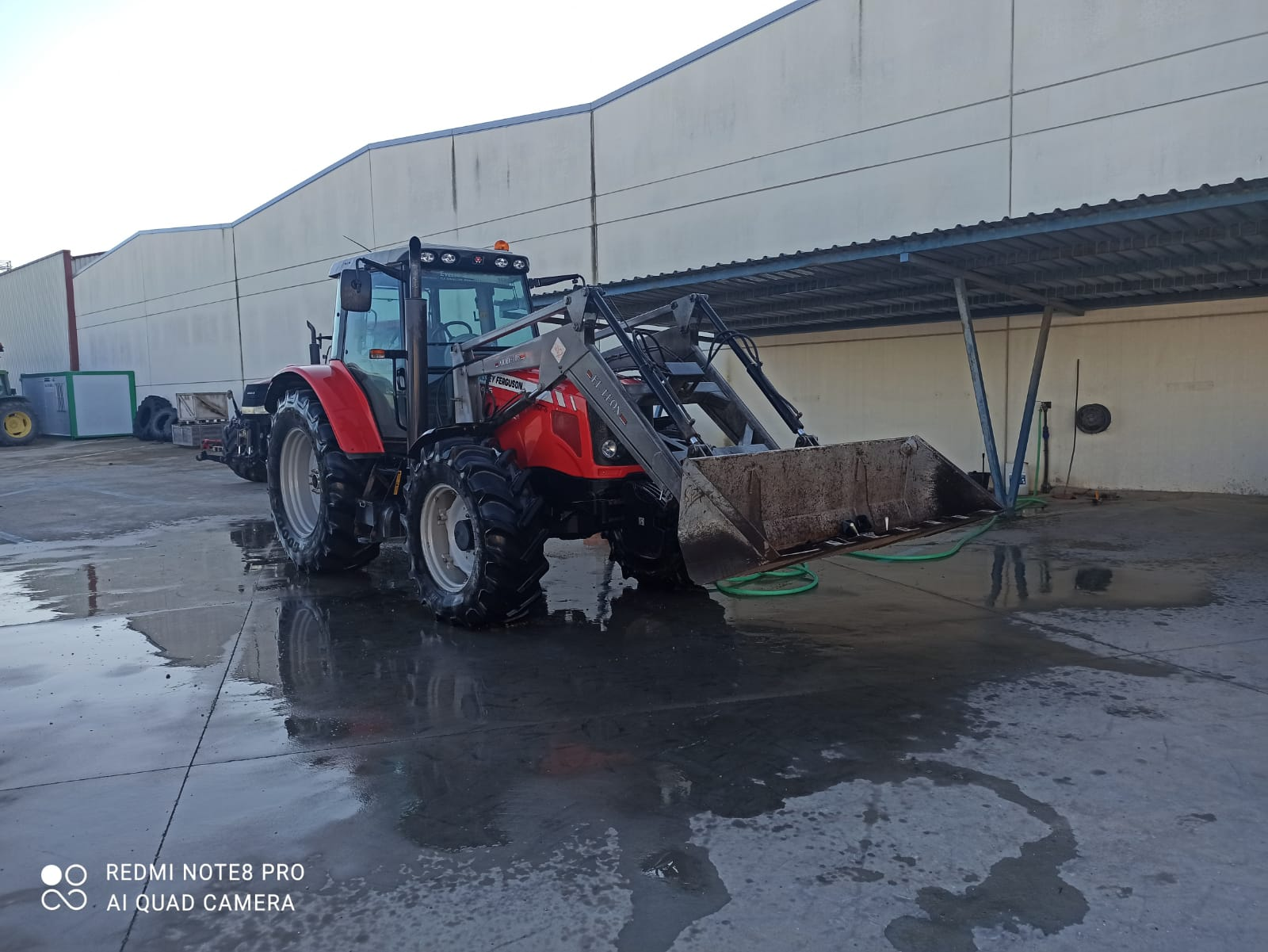 Massey Ferguson 5460