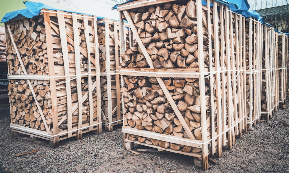 Bois de chauffage sec et dur avec