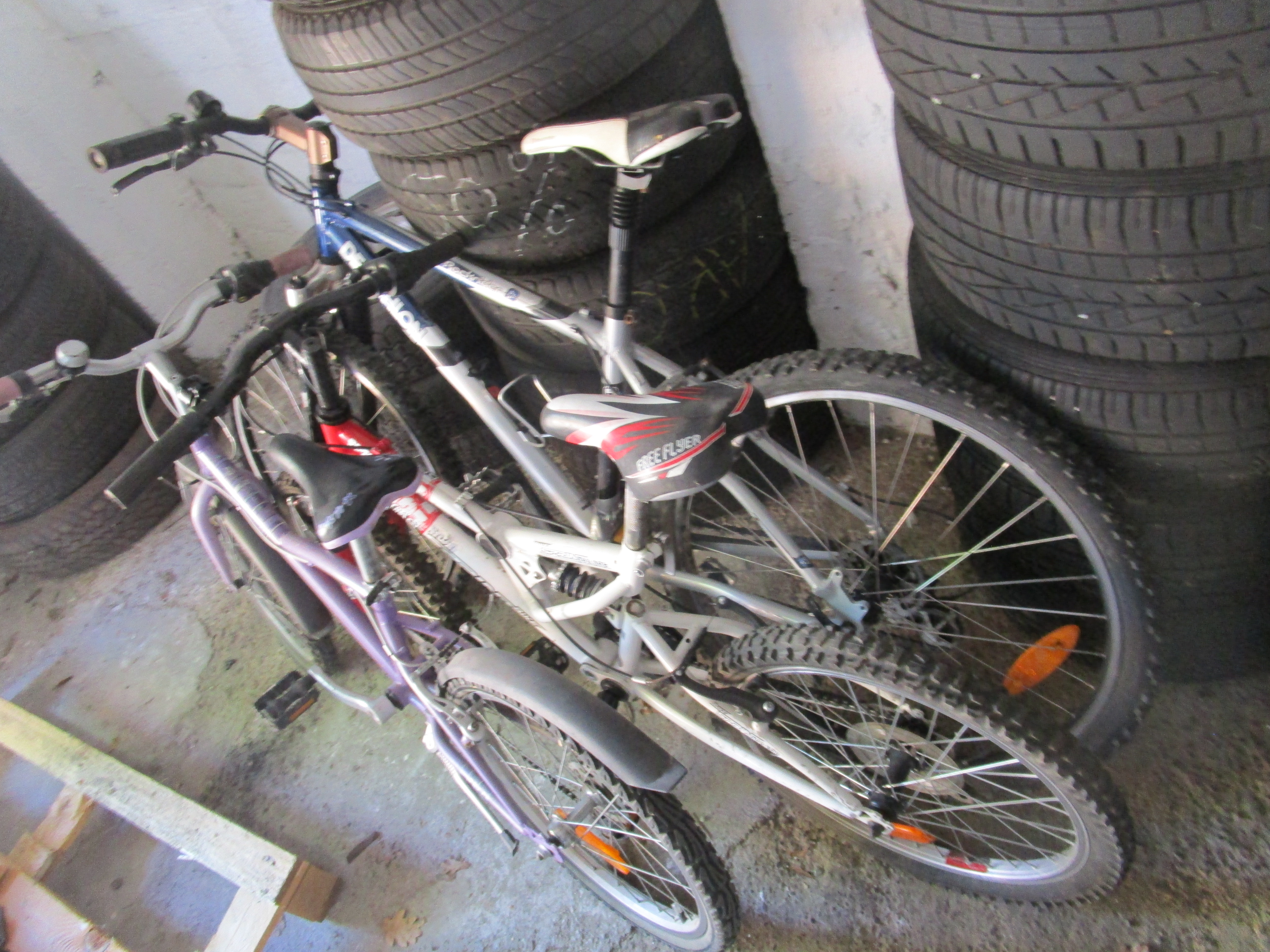 Lot 3 vélos - Miniature 2