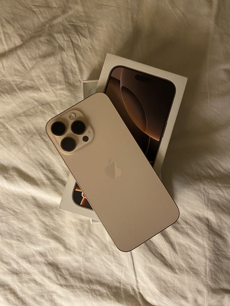 iPhone 16 Pro Max couleur Titane Désert neuf