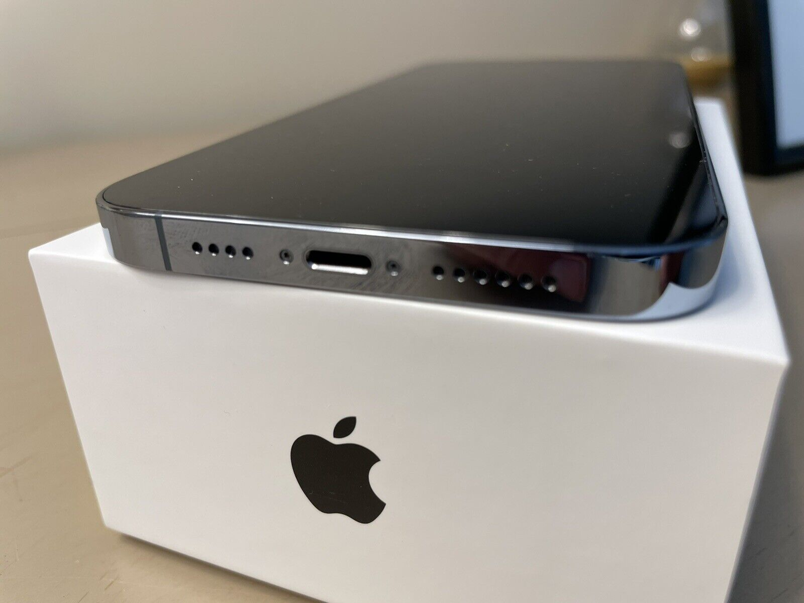 Apple iPhone 13 Pro Max - 256 Go - Bleu Alpin (Déverrouillé) - Miniature 2