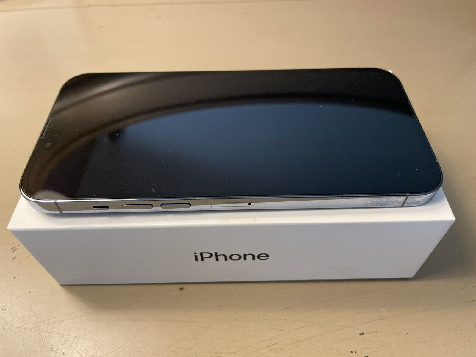Apple iPhone 13 Pro Max - 256 Go - Bleu Alpin (Déverrouillé) - Miniature 3