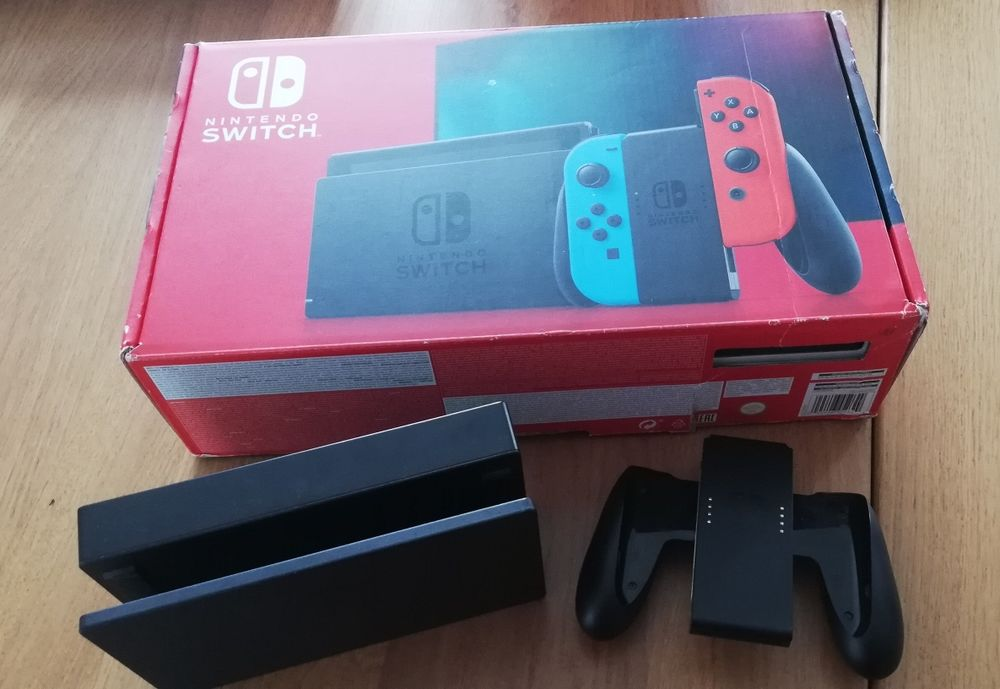 Nintendo SWITCH