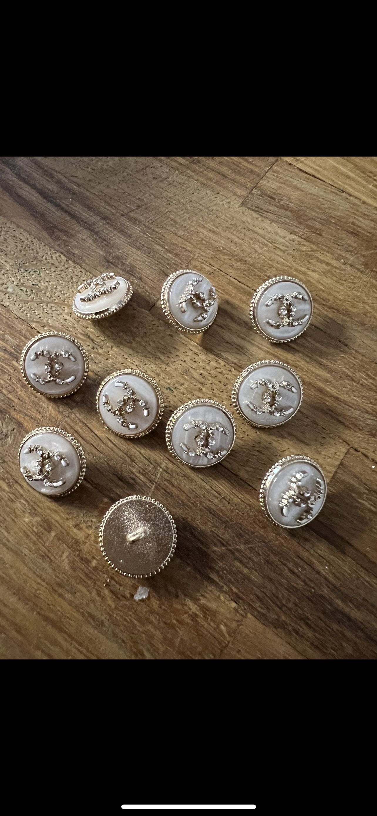 10x boutons Chanel originaux 23mm métal doré