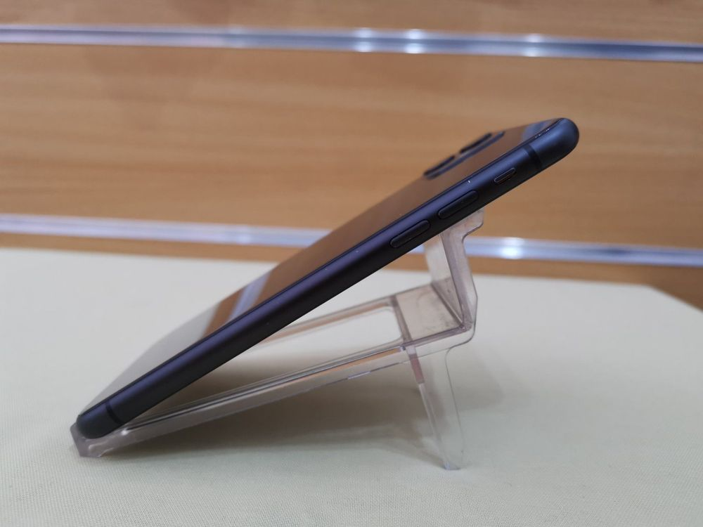 IPhone 11 64 Go avec garantie - Miniature 6