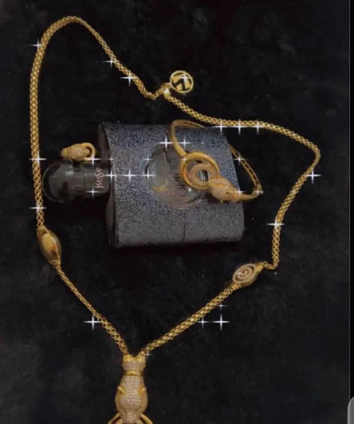 Je vend un or 21 carat
