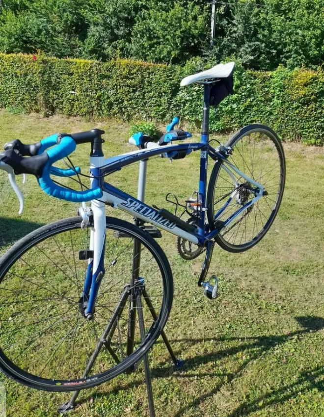 VÉLO SPECIALIZED SECTEUR